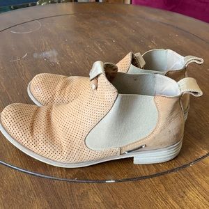 Lasocki Chelsea boot